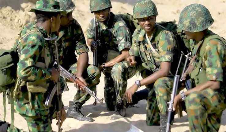 Nigerian troops secure train against gunmen attack