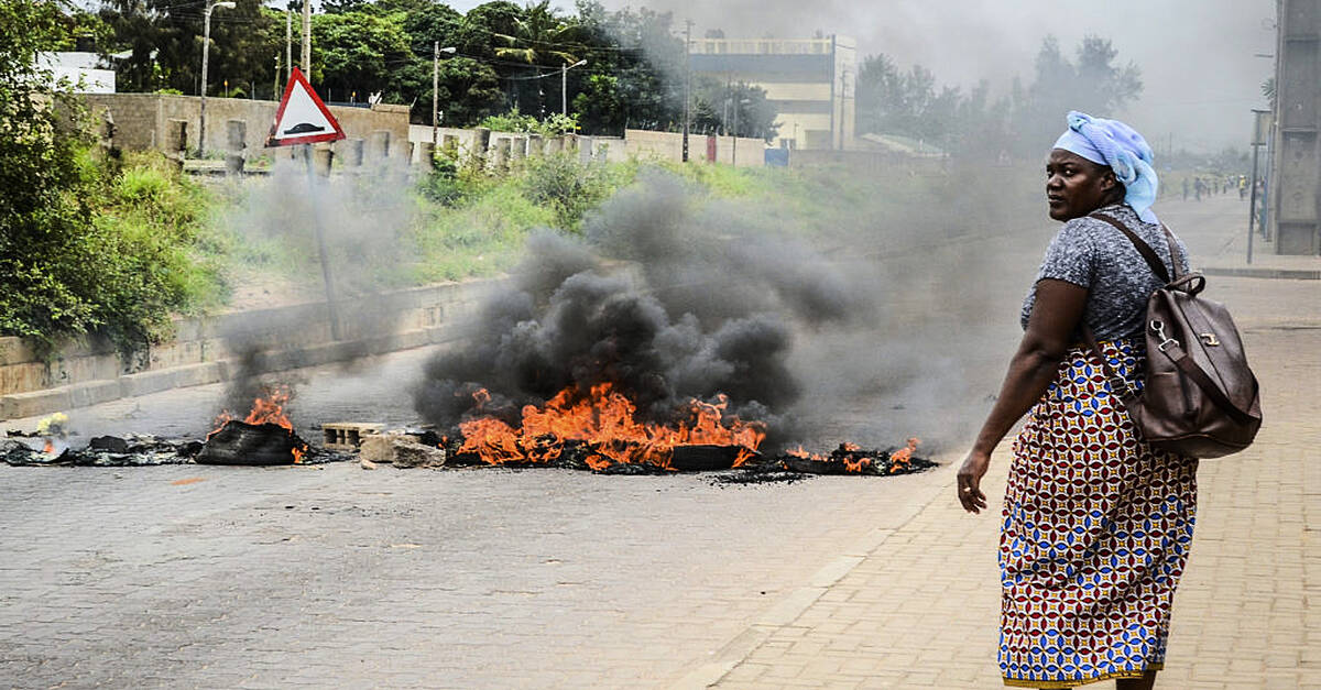 Border Closure Between South Africa and Mozambique Risks Food and Energy Security