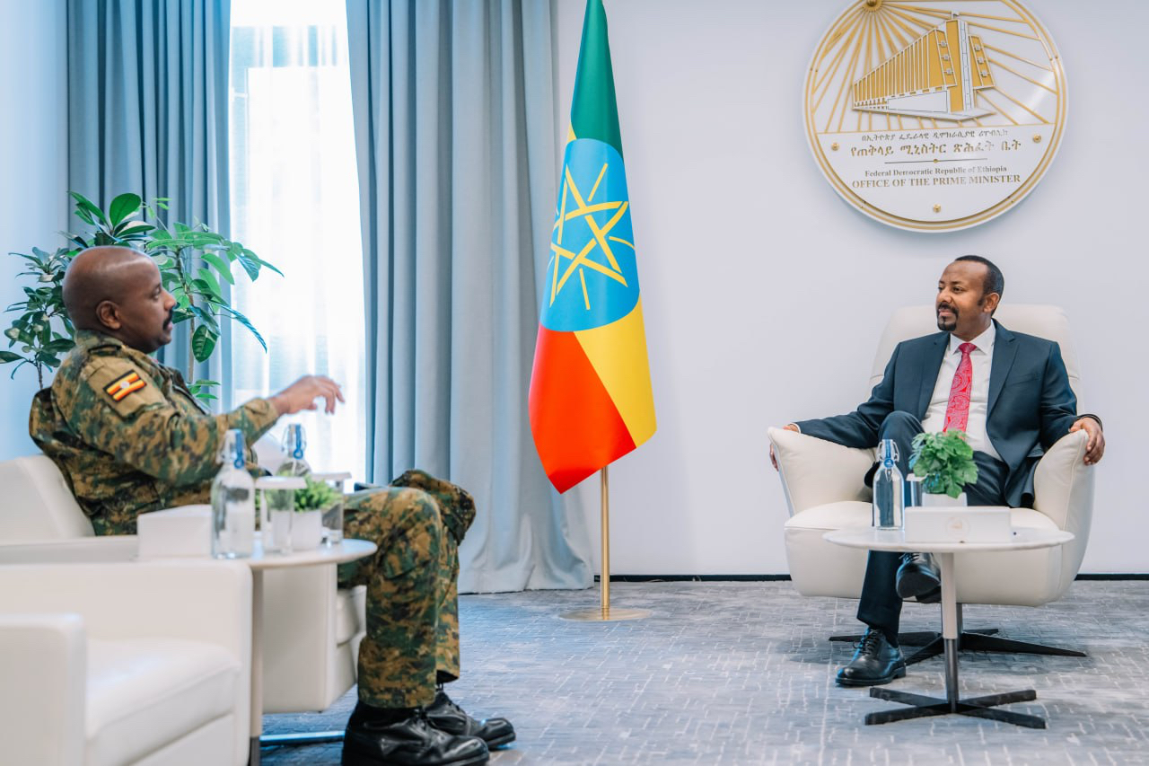 Ethiopian PM Hosts Ugandan Defense Chief to Strengthen Military Cooperation