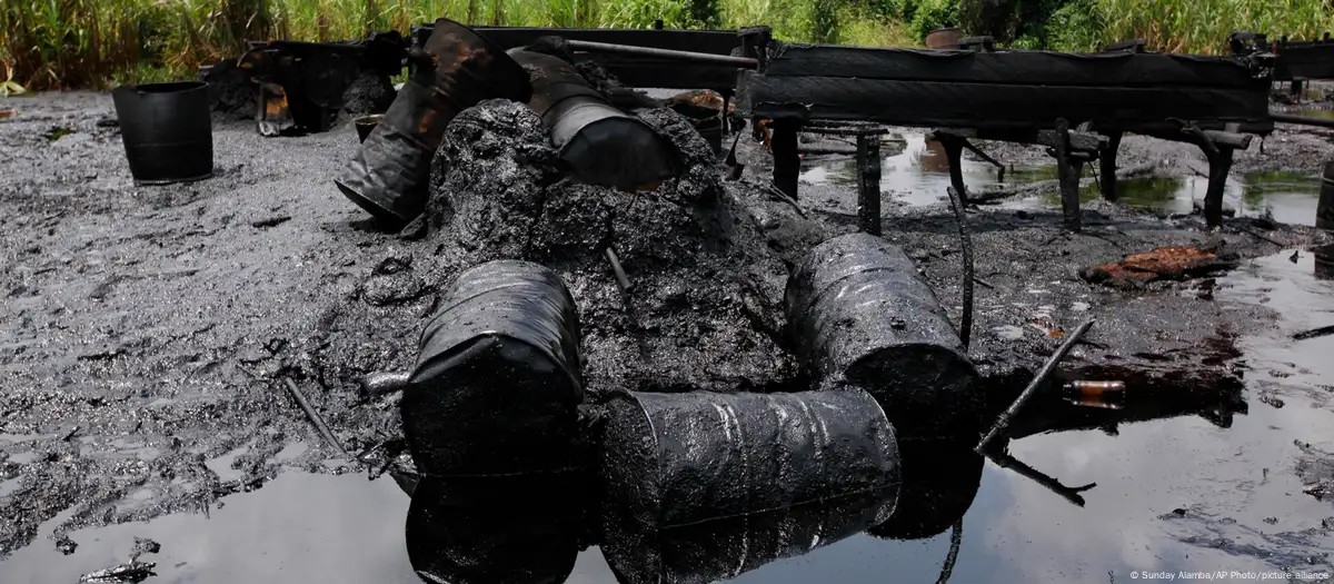 Nigeria Steps Up Efforts to Combat Oil Theft and Reach 3 Million Barrels Per Day Target