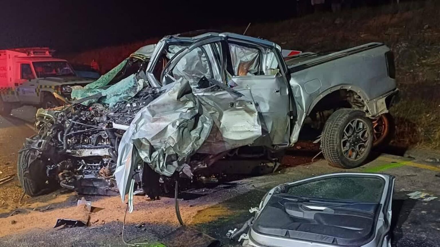 Twelve Killed in Head-On Collision Between Minibus and Pickup Truck in South Africa