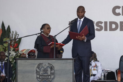 Daniel Chapo Sworn in as Mozambique’s President Amid Opposition Protests and Political Unrest