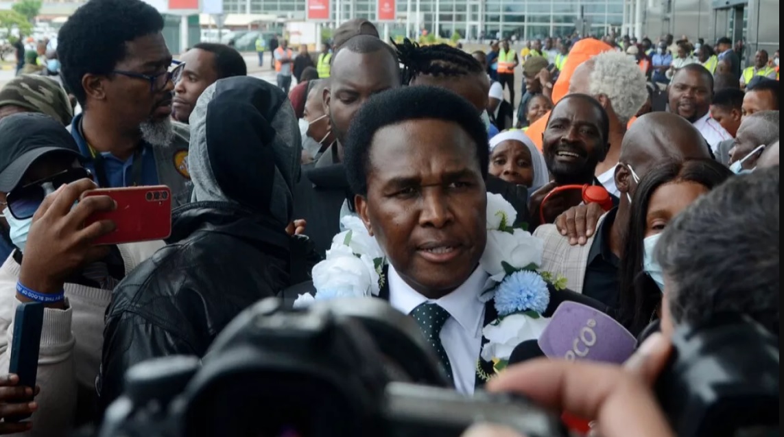 Mozambican Opposition Leader Mondlane Calls for Three-Day Strike After Returning from Exile