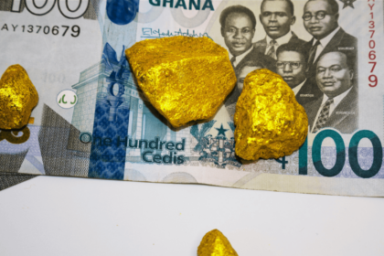 Ghana Suspends Gold-for-Oil Program to Stabilize Currency