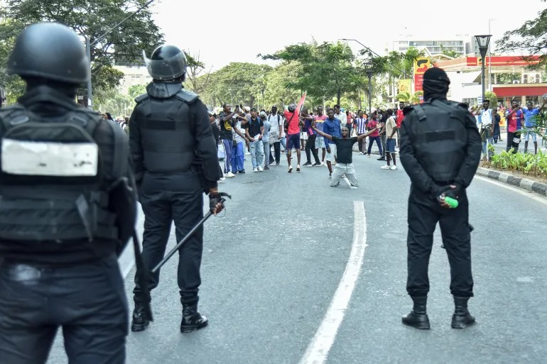Angolan Police Accused of Violently Dispersing Peaceful Protesters