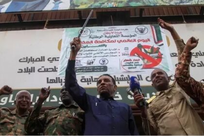 Sudan PM Visits War-Torn Khartoum as Reconstruction Costs Soar to $700bn