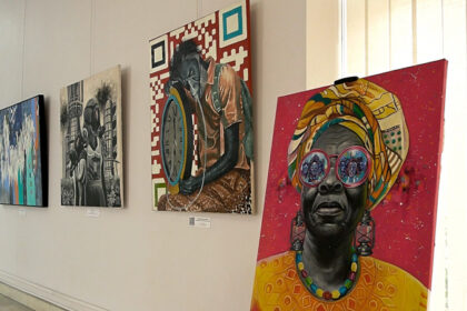 Moscow hosts art exhibition showcasing 'African colours'