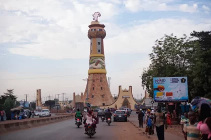 Partial Return to Normal Life in Mali Amid Armed Blockade and Fuel Shortages