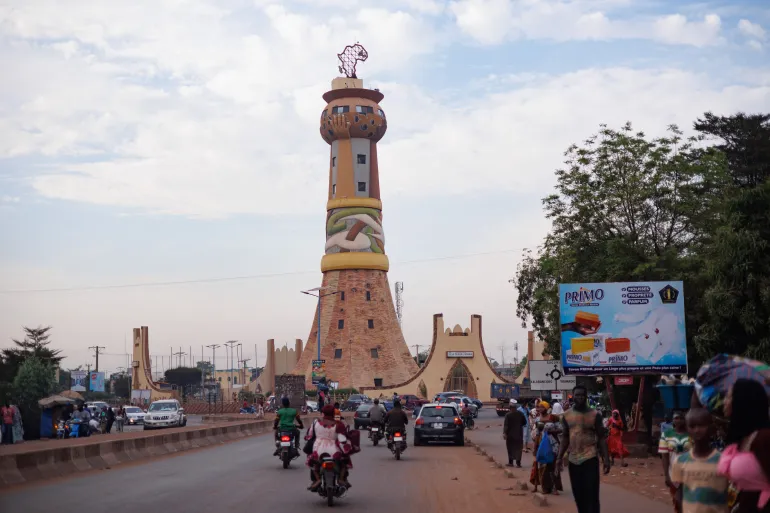 Partial Return to Normal Life in Mali Amid Armed Blockade and Fuel Shortages