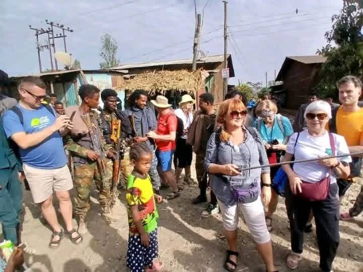 Fano is being warmly welcomed by the community in the areas he controls and is holding discussions with the community.