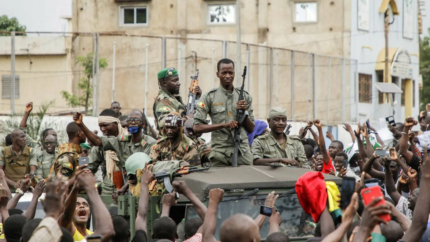 Mali Breaks Bamako Blockade, Arrests Soldiers for Collusion in Deadly Attacks