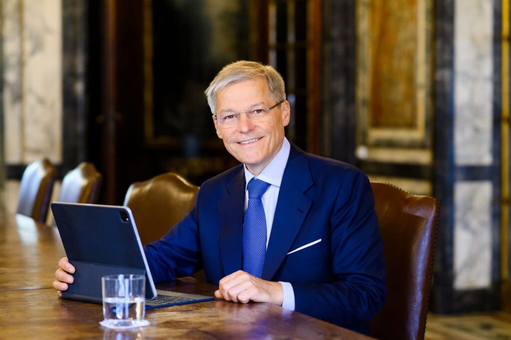 Romania's Candidate for Secretary-General of La Francophonie Dacian Cioloș